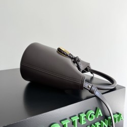 Bottega Veneta Small Liberta Bucket Bottega Veneta Small Liberta Bucket