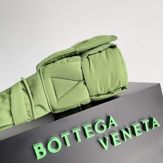 Bottega Veneta Cassette
