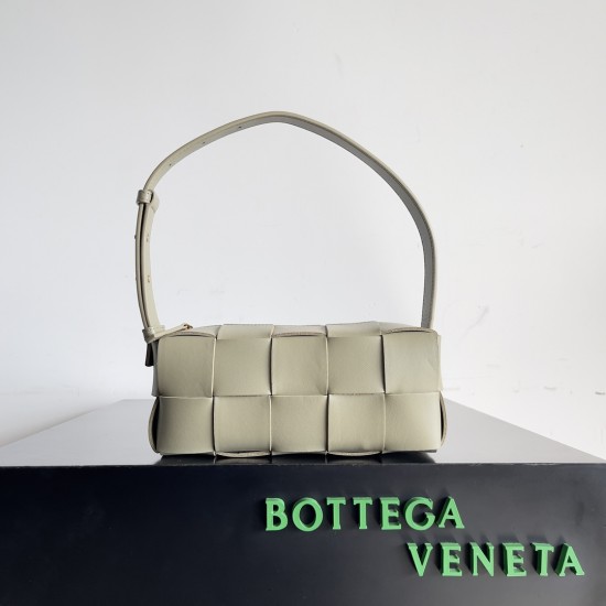 Bottega Veneta Cassette