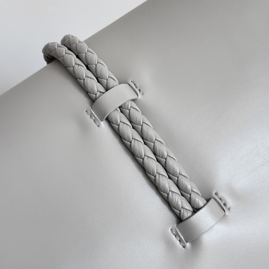 Bottega Veneta Liberta