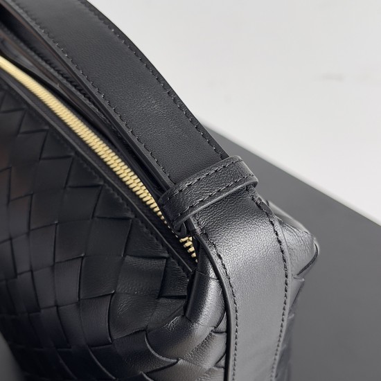 Bottega Veneta Wallace
