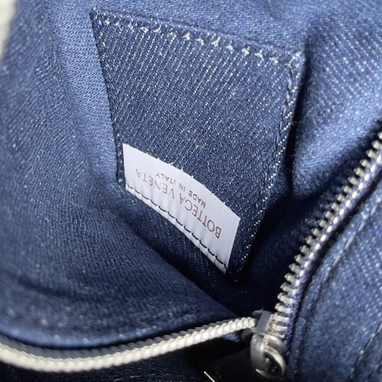 Bottega Veneta Cassette