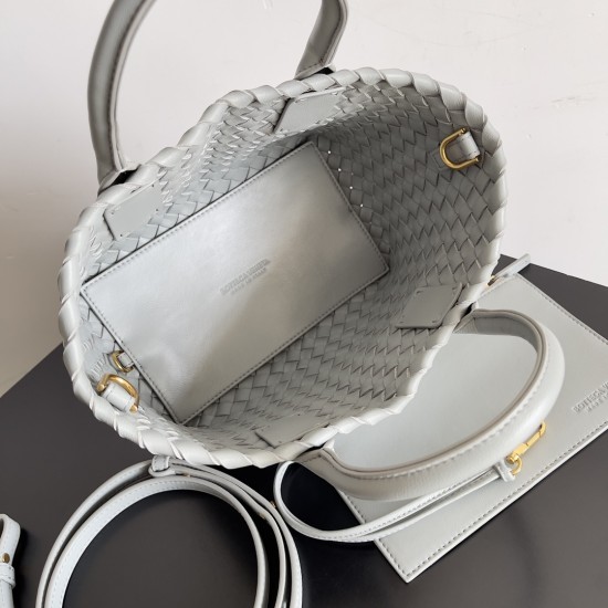 Bottega Veneta Mini Cabat