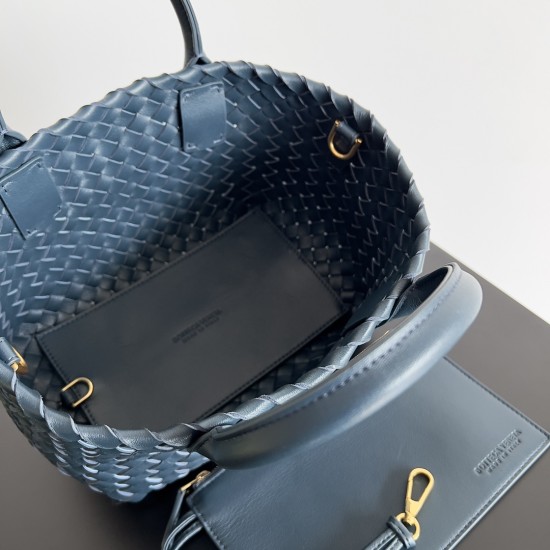 Bottega Veneta Mini Cabat
