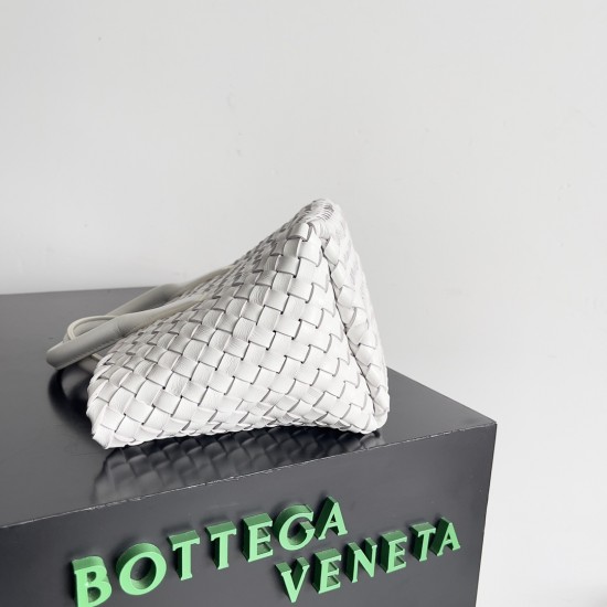 Bottega Veneta Mini Cabat