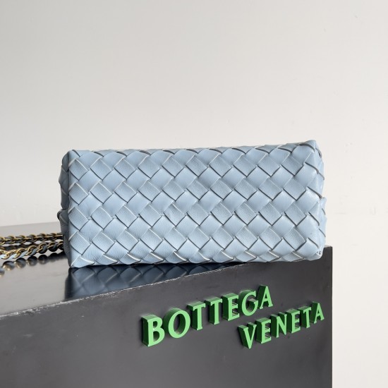 Bottega Veneta Small Andiamo Chain
