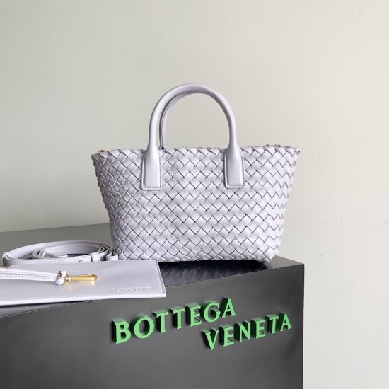 Bottega Veneta Mini Cabat