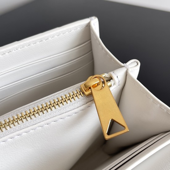 BottegaVeneta Andiamo