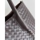 Bottega Veneta Pinacoteca