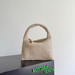 Bottega Veneta Tosca Baci Bottega Veneta Tosca Baci