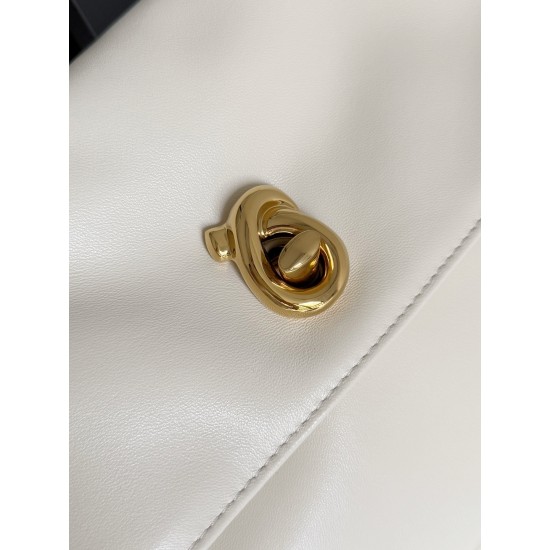 Bottega Veneta Madison