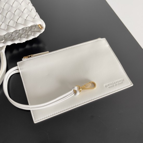 Bottega Veneta Mini Cabat