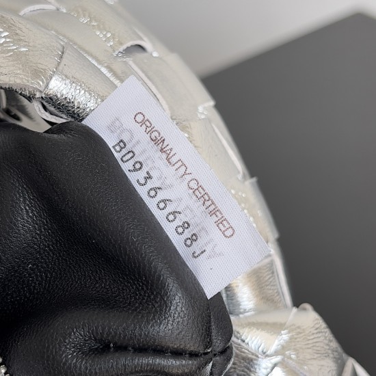 Bottega Veneta Jodie