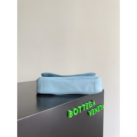 Bottega Veneta Madison