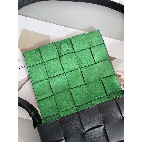 Bottega Veneta Cassette