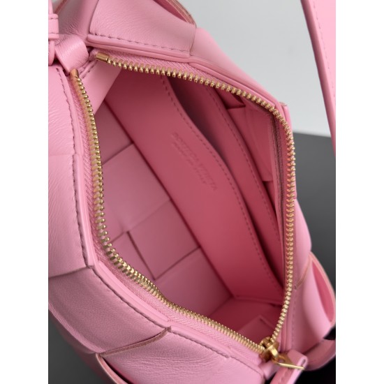 Bottega Veneta Cassette