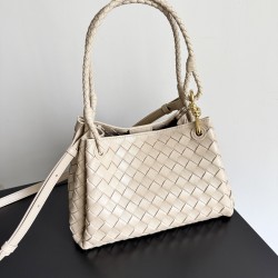 Bottega Veneta Medium Parachute