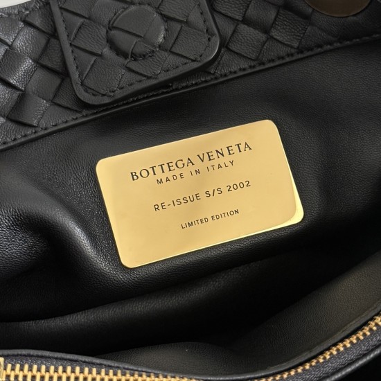 Bottega Veneta Basket