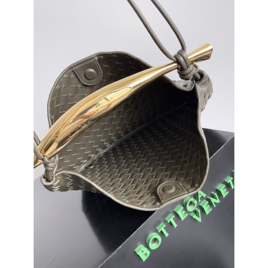 BottegaVeneta Large Sardine