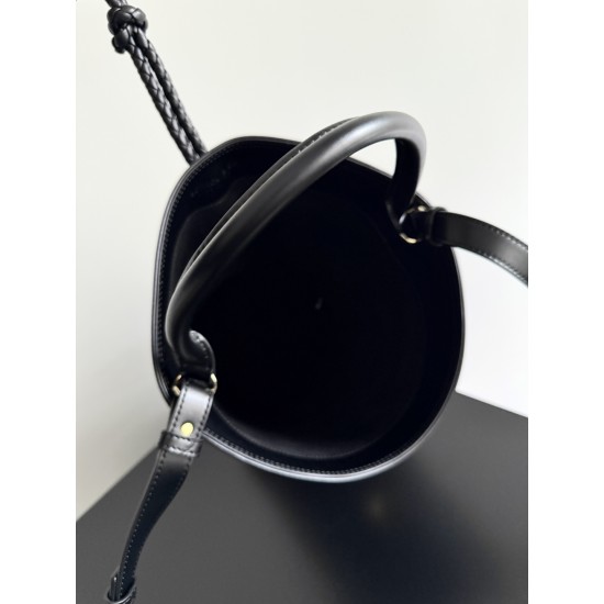 Bottega Veneta Liberta Bucket
