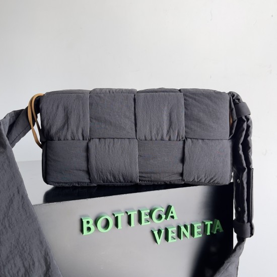Bottega Veneta Cassette