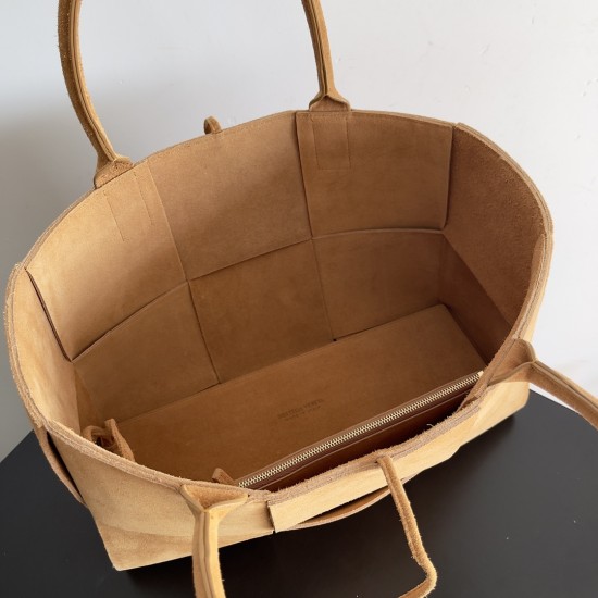 Bottega Veneta Arco Tote Bag