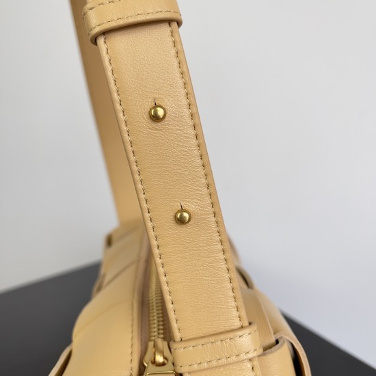 Bottega Veneta Cassette