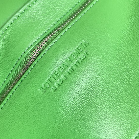 Bottega Veneta Cassette