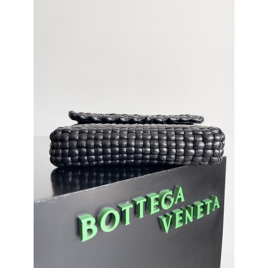 Bottega Veneta Swing