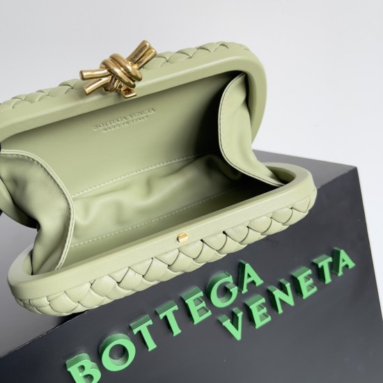 BottegaVeneta Knot Dinner bag