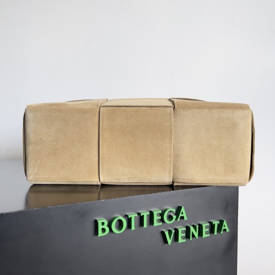 Bottega Veneta Arco Tote Bag
