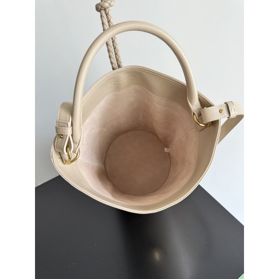 Bottega Veneta Liberta Bucket