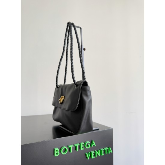 Bottega Veneta Madison