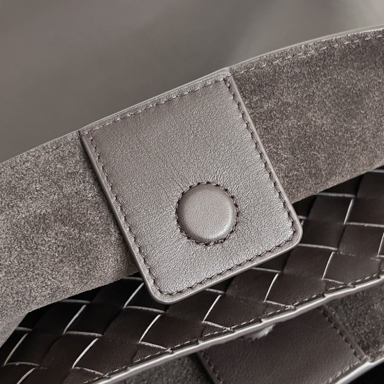 Bottega Veneta Medium Andiamo