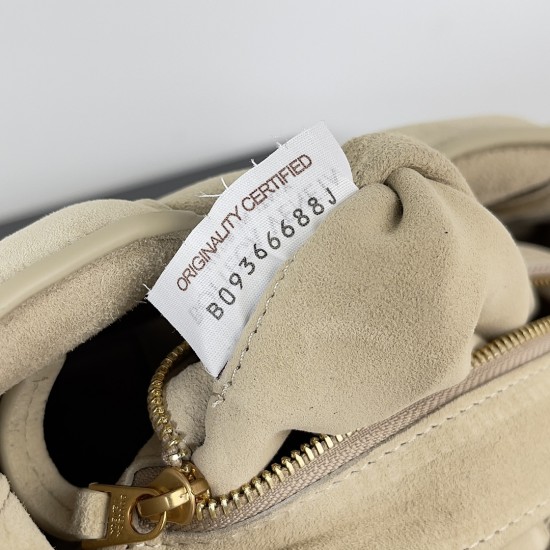 Bottega Veneta Cassette