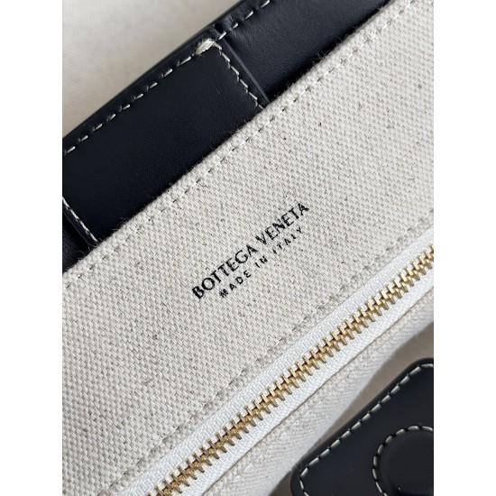 Bottega Veneta Large Andiamo