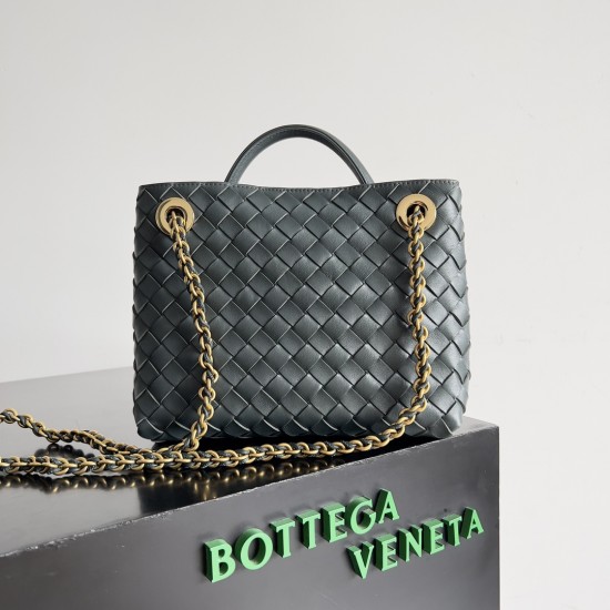 Bottega Veneta Small Andiamo Chain