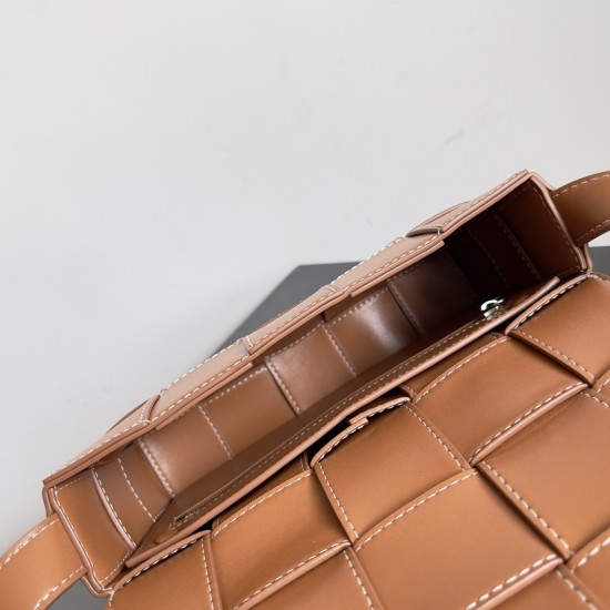 Bottega Veneta Cassette
