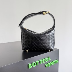Bottega Veneta Wallace  Bottega Veneta Wallace