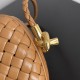 BottegaVeneta Knot On Strap Dinner Package Size: 20.5*6*12.5CM