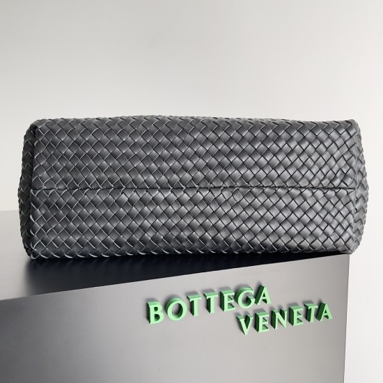 Bottega Veneta Large Cabat