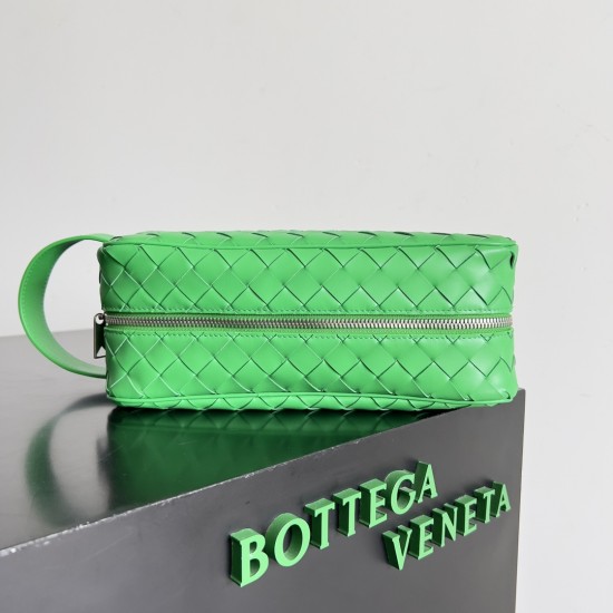 Bottega Veneta Intrecciato Travel Pouch