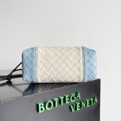 Bottega Veneta Loop Camera Bag Bottega Veneta Loop Camera Bag