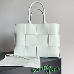 BottegaVeneta Arco Tote