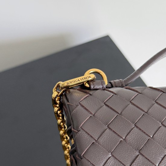 Bottega Veneta Soft Vanity