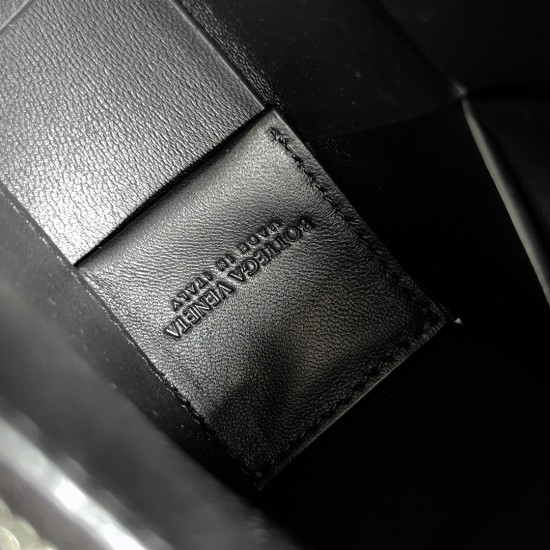 Bottega Veneta Cassette