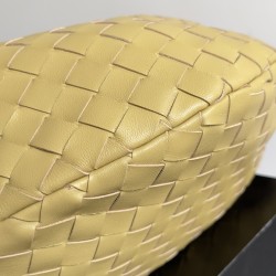 Bottega Veneta Classic Jodie Bottega Veneta Classic Jodie