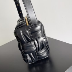 Bottega Veneta Cassette