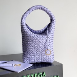 Bottega Veneta Cabat Bucket Bottega Veneta Cabat Bucket