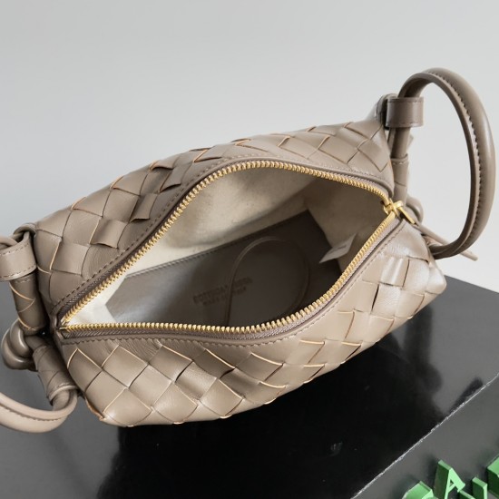 Bottega Veneta Top Handle Loop